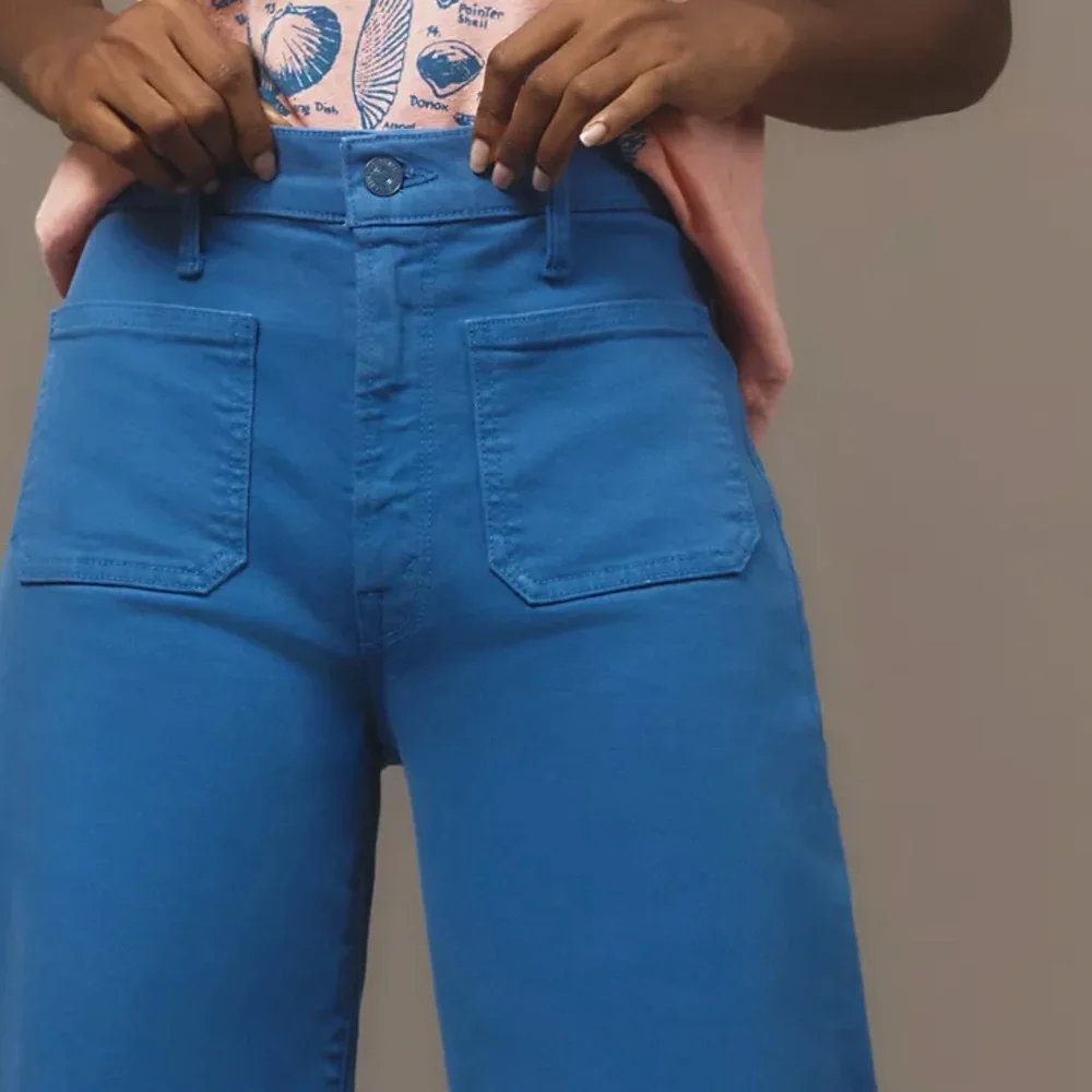 MOTHER The Patch Pocket Undercover Sneak Wide-Leg Jeans - Picture 4 of 5